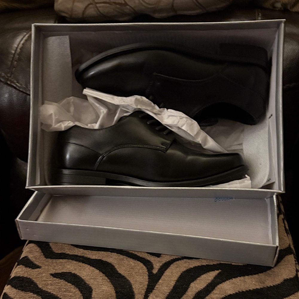 Perry Ellis Black Men's Oxfords